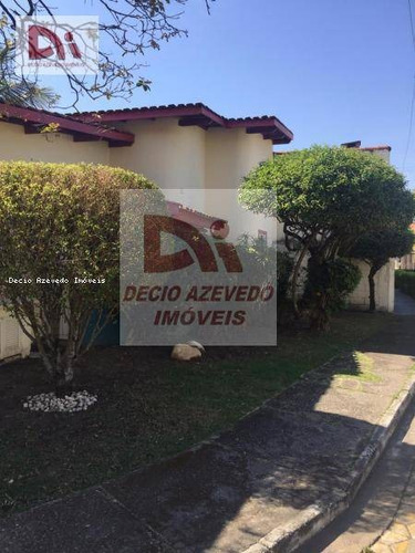 Casa Com 3 Dormitórios À Venda Por R$ 460.000,00 - Residencial Vila Velha - Taubaté/sp - Ca0084