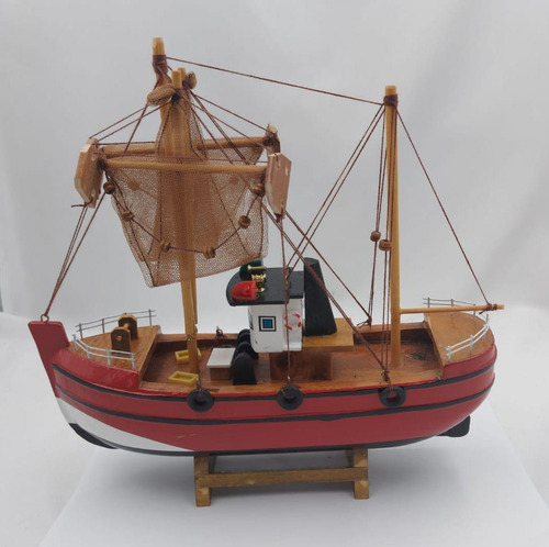 Barco Pesqueiro 30cm Madeira Miniatura Decoração