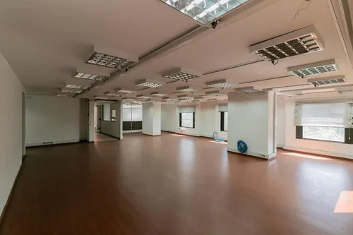 Oficina En Arriendo En Porciúncula. Cod A1021308