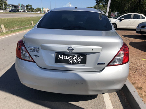 Nissan Versa Full Manual 1.6