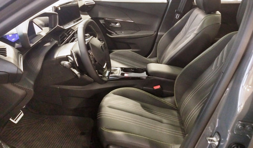 Peugeot 2008 1.0T Gt