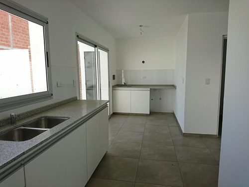 Venta - Claros Del Bosque Village - Duplex 3 Dormitorios