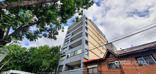 Oficina En Dúplex 63m2 Pilar Centro Con Cochera Fija - Posible Financiación
