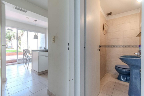 Venta Casa 5 Ambientes Cochera Pileta Parrilla Mas