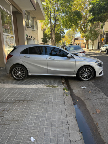 Mercedes-Benz Clase A 2.0 A250 Amg-line 211cv