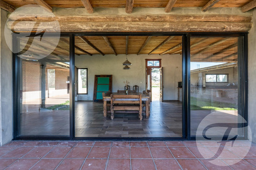 Venta De Chacra En San Pedro - Casa De 430 M2 - Gobernador Castro - Pecan Y Arboleda