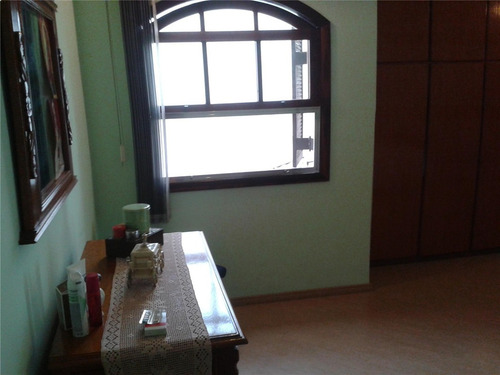 Imagem 11 de 14 de Sobrado À Venda, 3 Quartos, 1 Suíte, 3 Vagas, Cerâmica - São Caetano Do Sul/sp - 49579