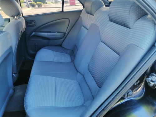 Imagen 7 de 11 de Nissan Almera Almera