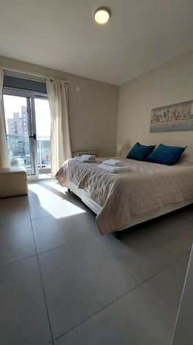 Departamento En Alquiler Con Cochera - 1 Dormitorio - San Juan 260