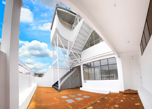 Imagen 13 de 22 de Se Vende O Se Renta Inmueble De Optimas Cualidades