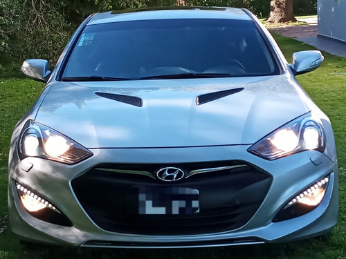Hyundai Genesis 2013 3.8 Coupe 300cv 8at