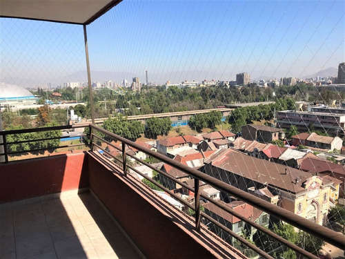 Imagen 7 de 15 de Venta Impecable Y Amplio Departamento En Santiago