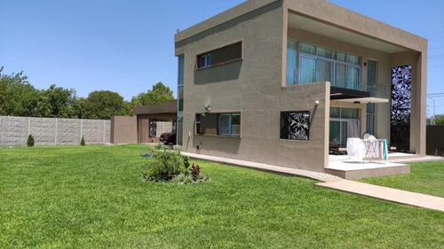 Imagen 9 de 20 de Casa Cuatro Dormitorios Soldini