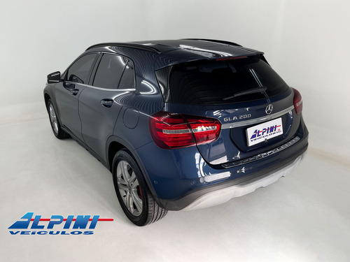 Mercedes-Benz GLA 200 CGI STYLE 7G-DCT