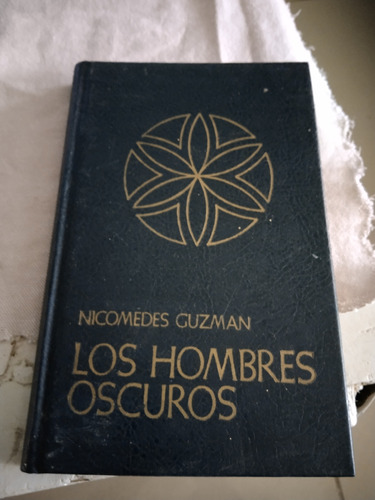 Los Hombres Oscuros. Libro Usado