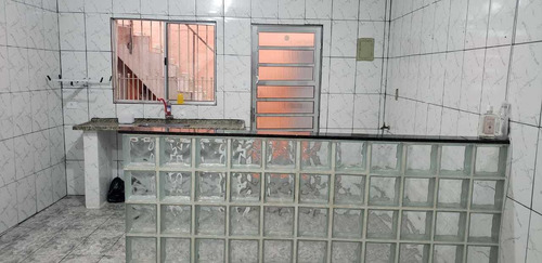 Imagem 5 de 13 de Casa 4 Cômodos