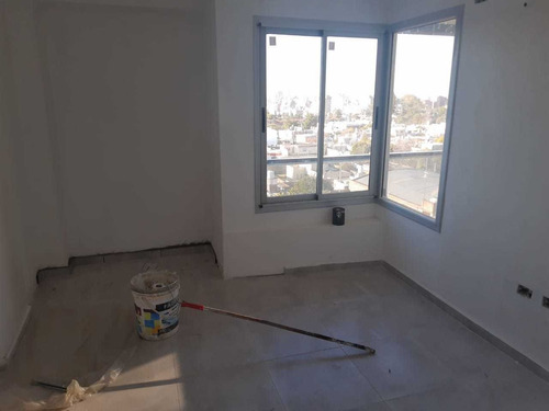 Imagen 8 de 18 de Venta Departamento Barrio Observatorio Torre Cyrano Iii