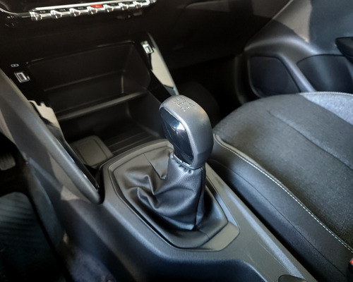 Peugeot 208 1.6 Allure