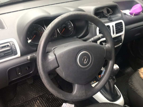 Imagem 7 de 9 de Renault Clio Expression 1.0 16v Flex