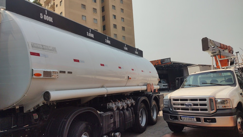 Mercedes Atego 3030 Modelo 2020 Com Tanque De Combustível