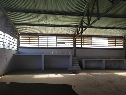 Vendo Galpón Industrial De 1.123 M2, Ref. 390.000, Negociable - Carrizal Edo. Miranda