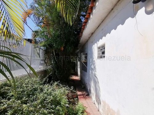 Imagen 28 de 30 de Casas En Venta Zona Centro Barquisimeto 22-8588 /m