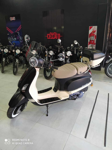 Imagen 3 de 25 de Scooter Exclusive Edizione 150 Scooter Automatico Zanella !!