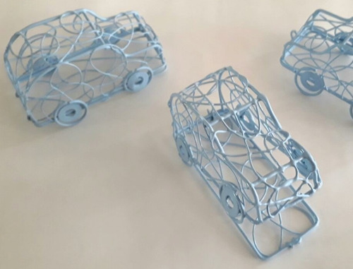 Imagem 3 de 3 de 4 Fusca Carrinho Aramado Azul Bb Porta Doce Lembrancinhas