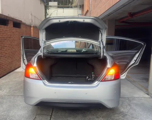 Nissan Versa Advance Automatico. Motor 1,6 Cc De 118 H. Abs