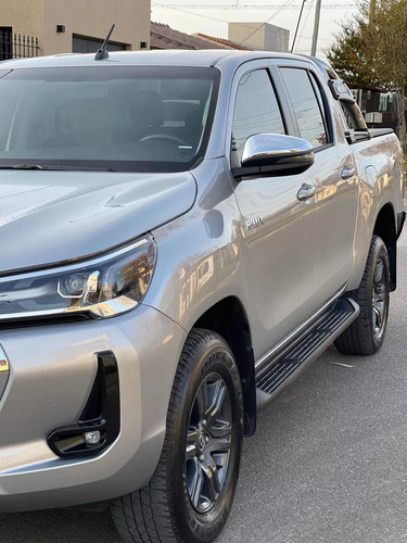 Toyota Hilux Srv 2.8 Dc 177 Cv 4x2 Automatica