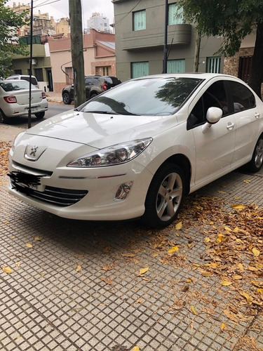 Peugeot 408 2.0 Allure + Nav 143cv