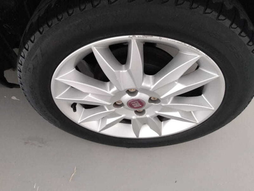Fiat Punto Essence 1.6 Dualogic.