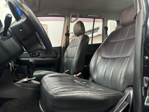 Mitsubishi Pajero TR4 2.0 4x2 Flex Aut. 5p