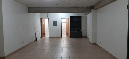 Imagen 4 de 28 de Ls Vende Local Comercial La Candelaria 23-8874