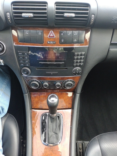 Imagen 13 de 15 de Mercedes-benz Clase C 2007 3.0 280 Sport At