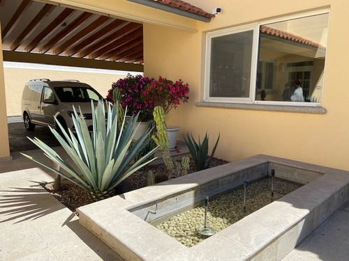 Imagen 8 de 14 de Casa En Venta En Villas Del Mezon, Querétaro