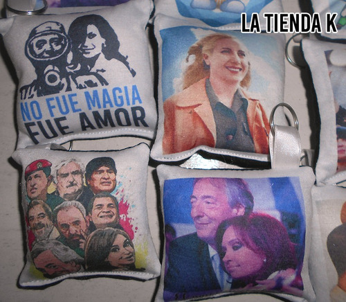 Combo X4 Llavero Almohadón De Tela Kirchnerista Peronista