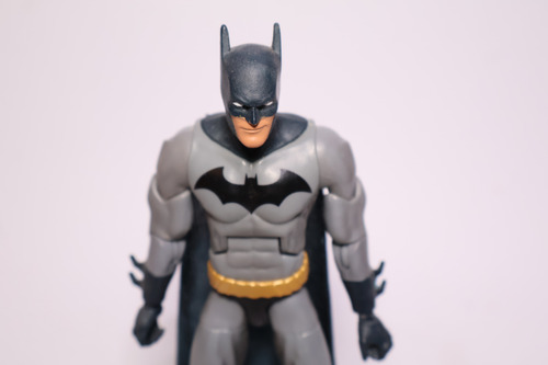 Batman Dick Grayson Dc Multiverse Mattel (Usado)