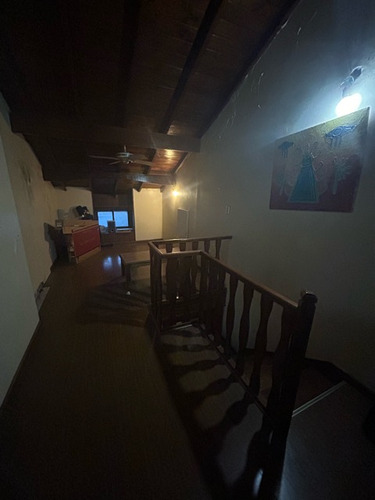 Martínez Casa Como Pocas. Digno De Ver