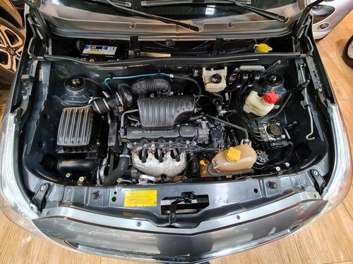 Imagem 10 de 17 de Agile 1.4 Mpfi Ltz 8v Único Dono + Top De Linha !