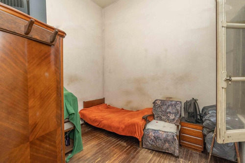 Venta Casa 5 Ambientes A Refaccionar !!!