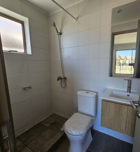 Vendo Amplia Casa Nueva En Parque San Valentin