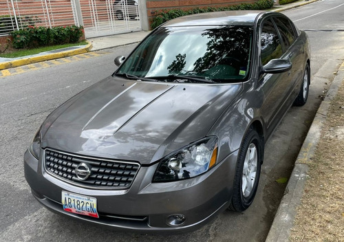 Nissan Altima 2.5 Único Dueño