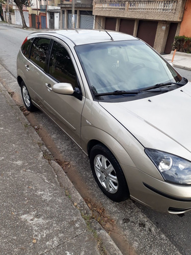 Imagem 6 de 13 de Ford Focus 2009 1.6 Glx Flex 5p 105.1 Hp