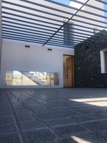 Imagen 2 de 14 de Duplex San Ignacio Manantiales