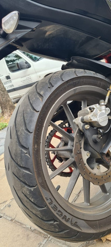 Imagen 15 de 17 de Benelli Tnt 300