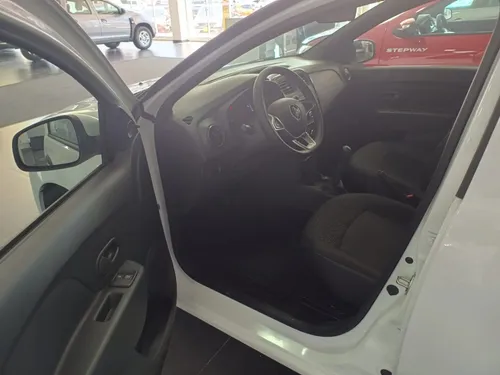 Renault Logan LIFE