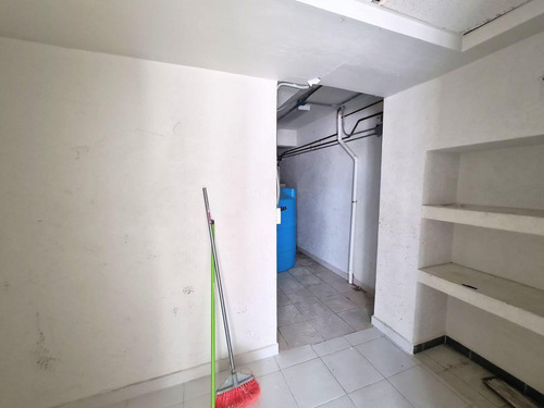 Local U Oficina En Renta Sobre Av. Itzaes | Mérida