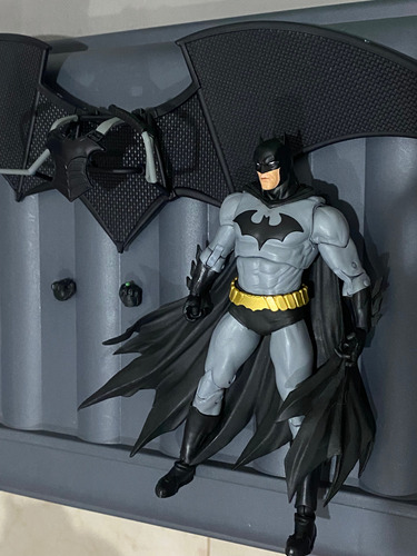 Mcfarlane Batman Con Planeador New 52 Hush (Usado)