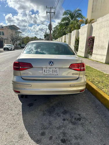 Volkswagen Jetta 2.5 Sportline Qc Nav Bac At